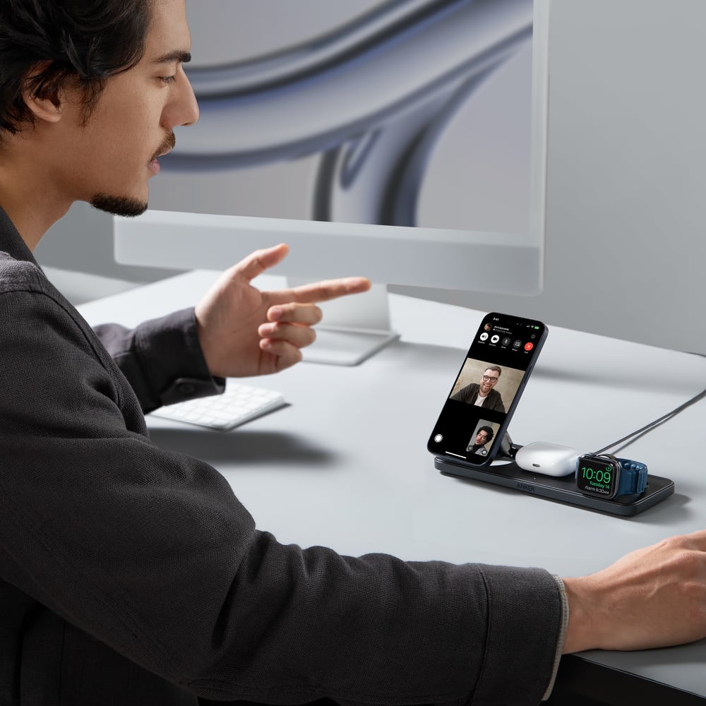 Anker Qi2 15W 3 in 1 MagGo Wireless Charging Station with 40W Charger by Anker